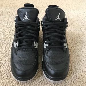 Jordan 4 Oreo - Boys Size 6.5Y - No Box